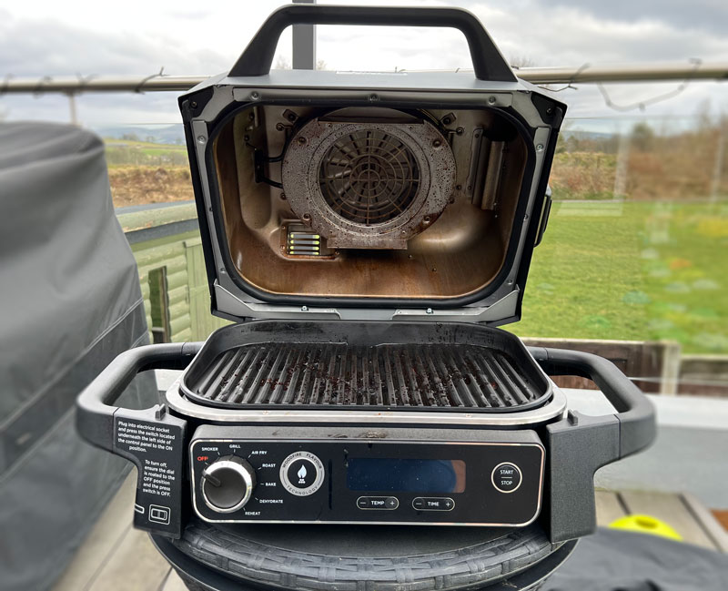 Ninja Woodfire Electric BBQ Grill & Smoker OG701UK Review: Smoking!